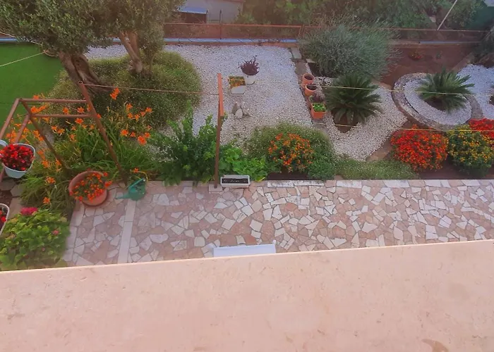 Appartement By The Sea Okrug Gornji - Ciovo - 9469 *