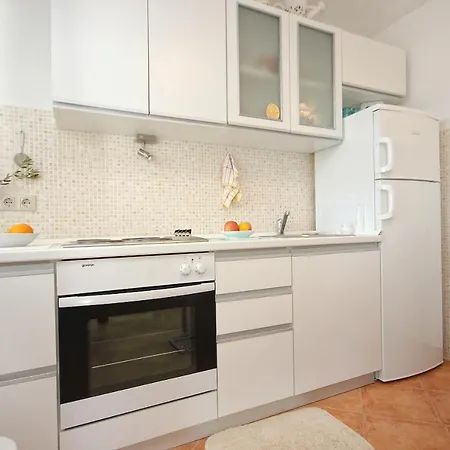 By The Sea Okrug Gornji - Ciovo - 9469 * טרוגיר