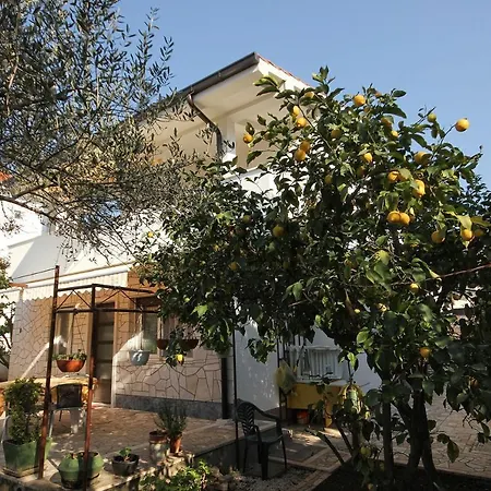 Apartman By The Sea Okrug Gornji, Ciovo - 9469